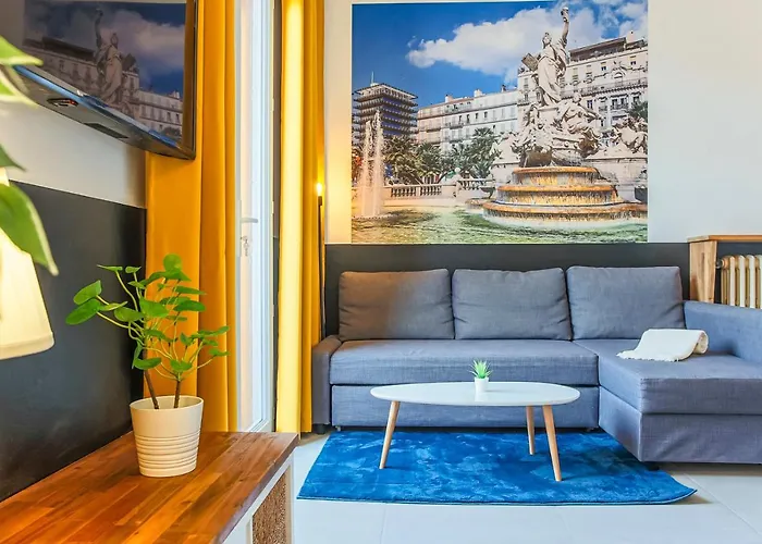 #3 Toulon Centre, Balcon, Lumineux, Stationnement Facile, Tout Confort